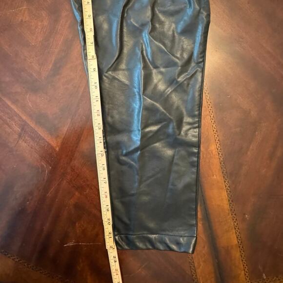 J.O.A. Drop the beat faux leather‎ pants Small Cropped Pleated - Picture 8 of 9